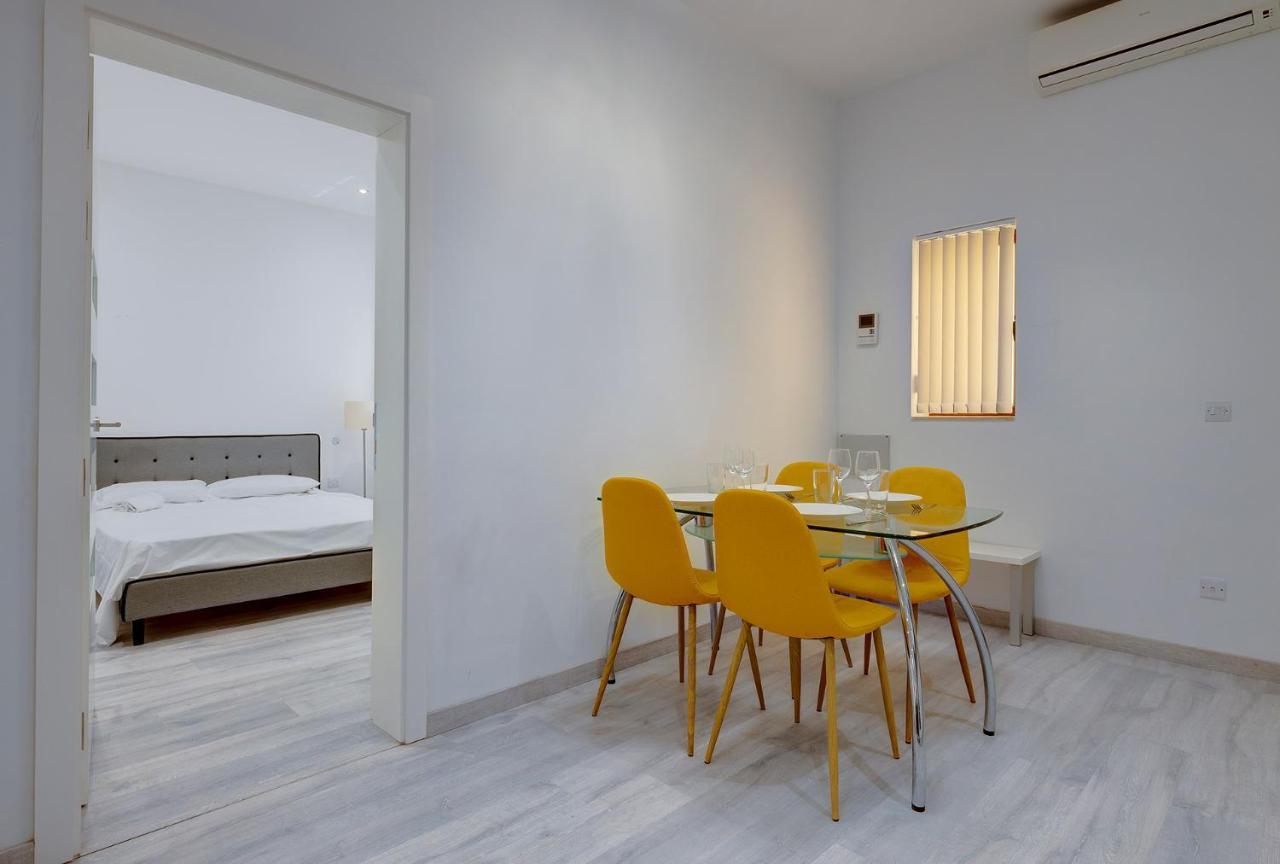 Modern Apartment In The Best Area Of Sliema Exterior photo