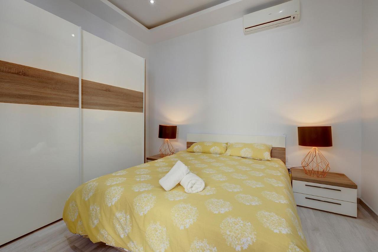 Modern Apartment In The Best Area Of Sliema Exterior photo